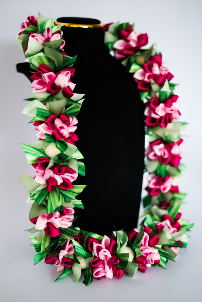 Handmade Ohana Hawaiian Lei