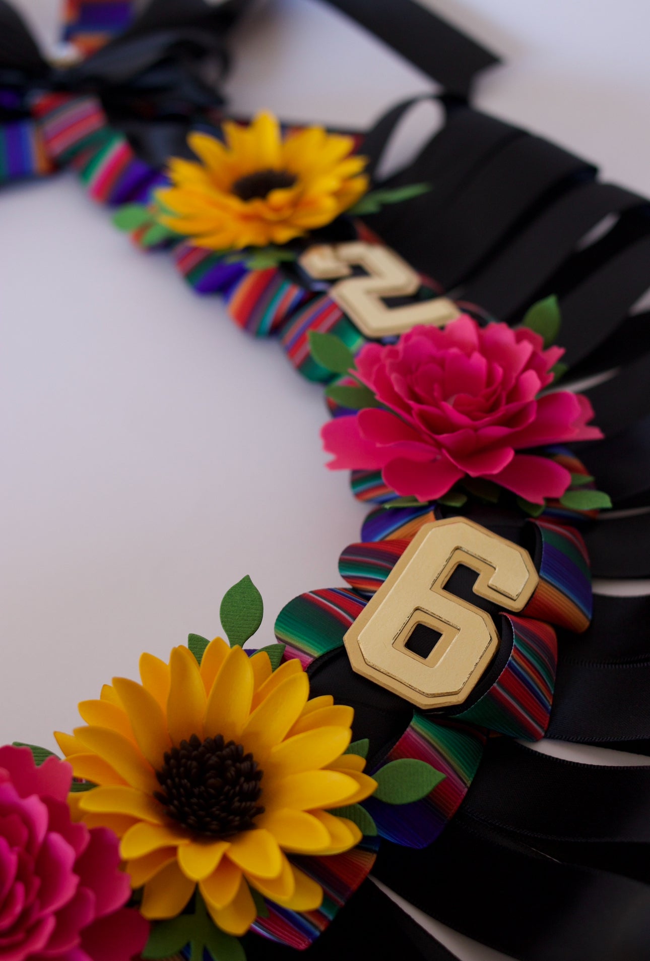 Sarape Bloom 2026 Graduation Lei