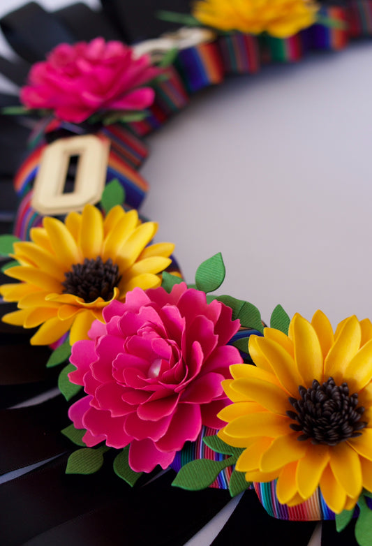 Sarape Bloom 2026 Graduation Lei