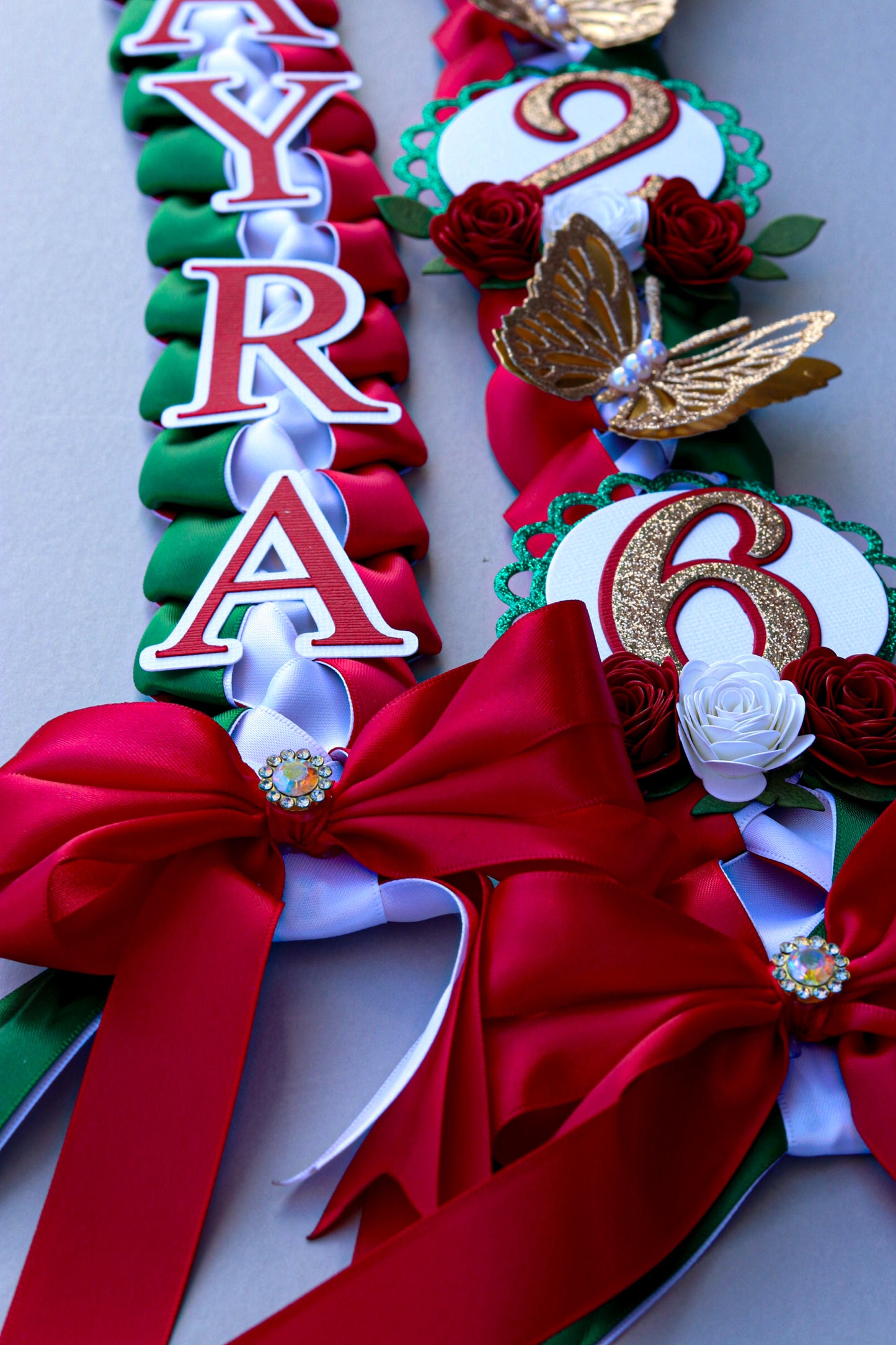 Mi Tierra Querida – Mexican Flag Inspired Ribbon Lei