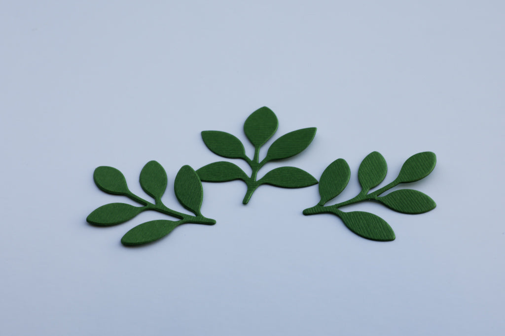 PREORDER - Amor Eterno Leaves I – Wooden Die (MID-NOVEMBER)