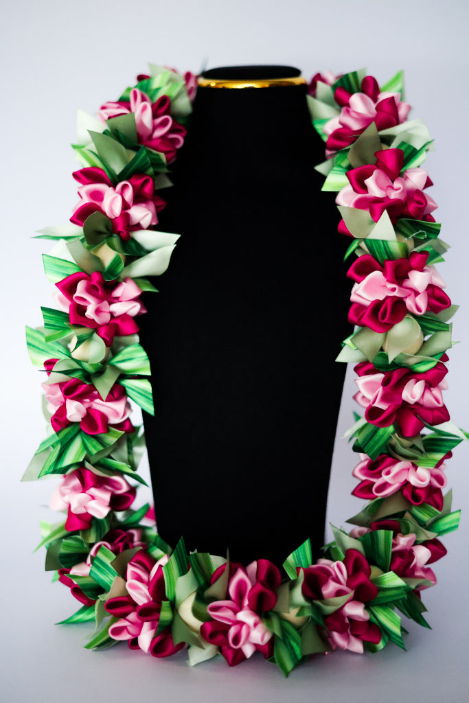 Handmade Ohana Hawaiian Lei